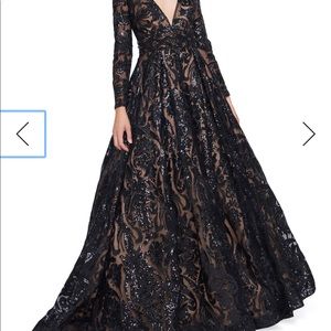 Mac Duggal ballgown burnout plunge